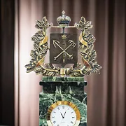 Часы «Губернские. Санкт-Петербург» со змеевиком — необычный подарок — фотография 1