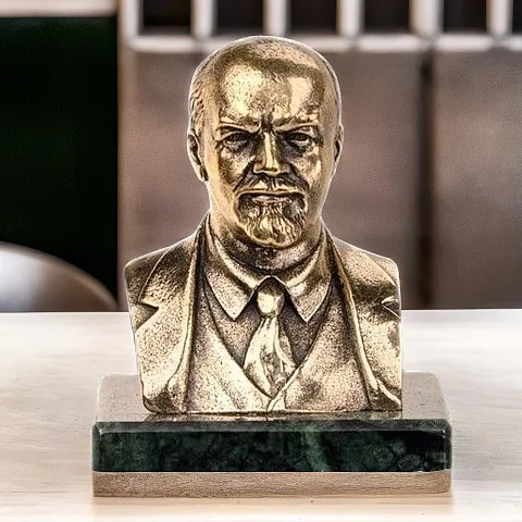Бюст «В.И. Ленин» из бронзы — красивый подарок
