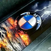 Нарды под стеклом «BMW» — красивый подарок — фотография 3