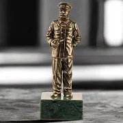 Подарочная бронзовая статуэтка «И.В. Сталин» со змеевиком, 112×40×40 мм — фотография 1
