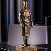 Бронзовая статуэтка «Фельдъегерь» — необычный подарок — фотография 1