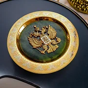 На память: Авторская тарелка "Герб на нефрите". Златоуст — фотография 1