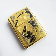 На память: Сувенирная зажигалка Zippo "Хищник" — фотография 4